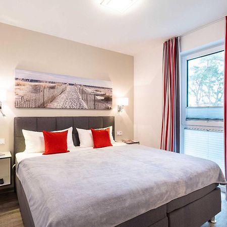 Appartement "Mondstein" Mit Penthouseflair - Oase Am Haff Garz  Exteriör bild