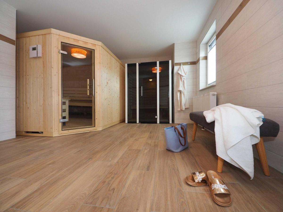 Appartement "Mondstein" Mit Penthouseflair - Oase Am Haff Garz  Rum bild